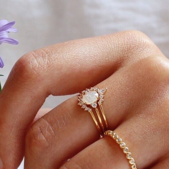 Size 8 - TAI JEWELRY - Stackable Crown Ring Set - White - Picture 4 of 15